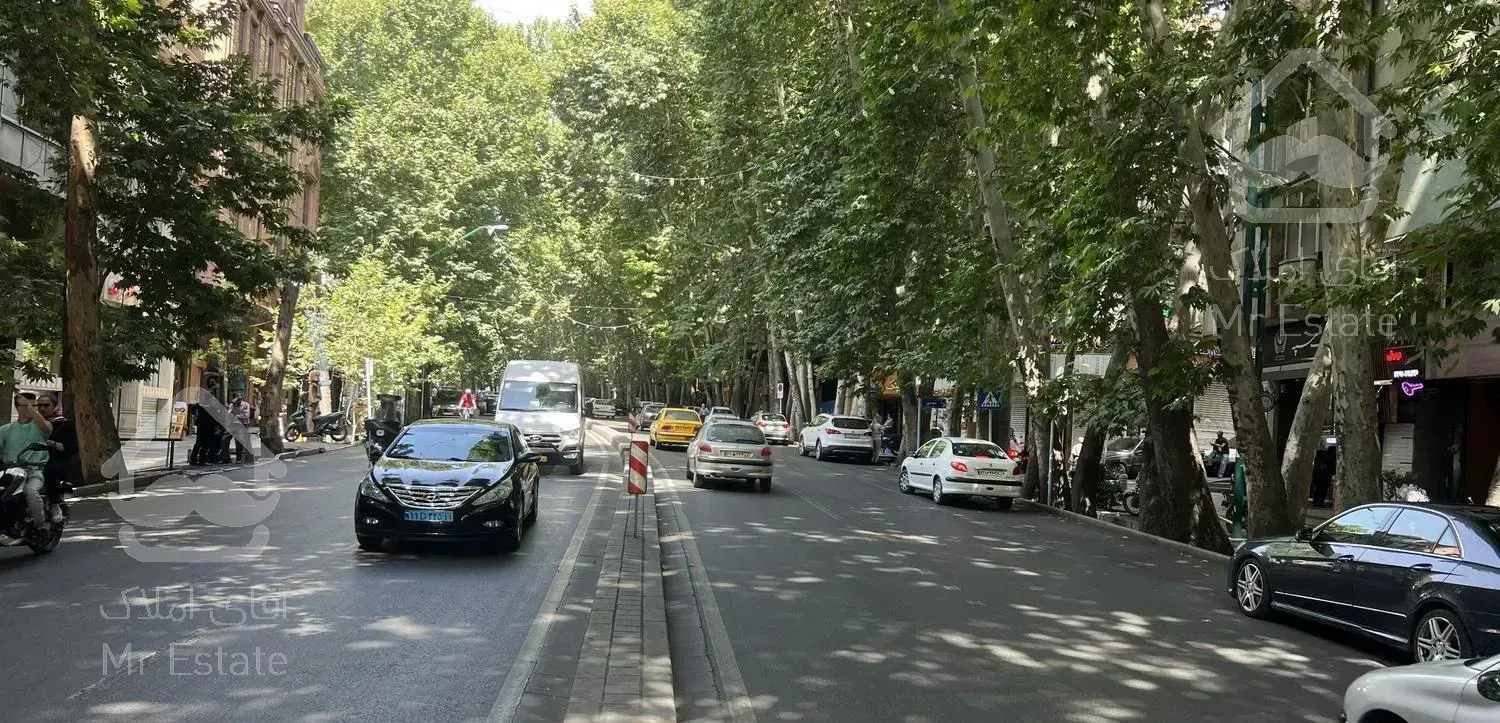 مغازه  برولیعصر  تجریش  ۶۰  متر  اجاره