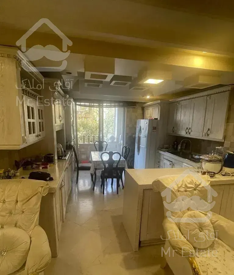 128 متری ،ساقدوش، قابل تبدیل