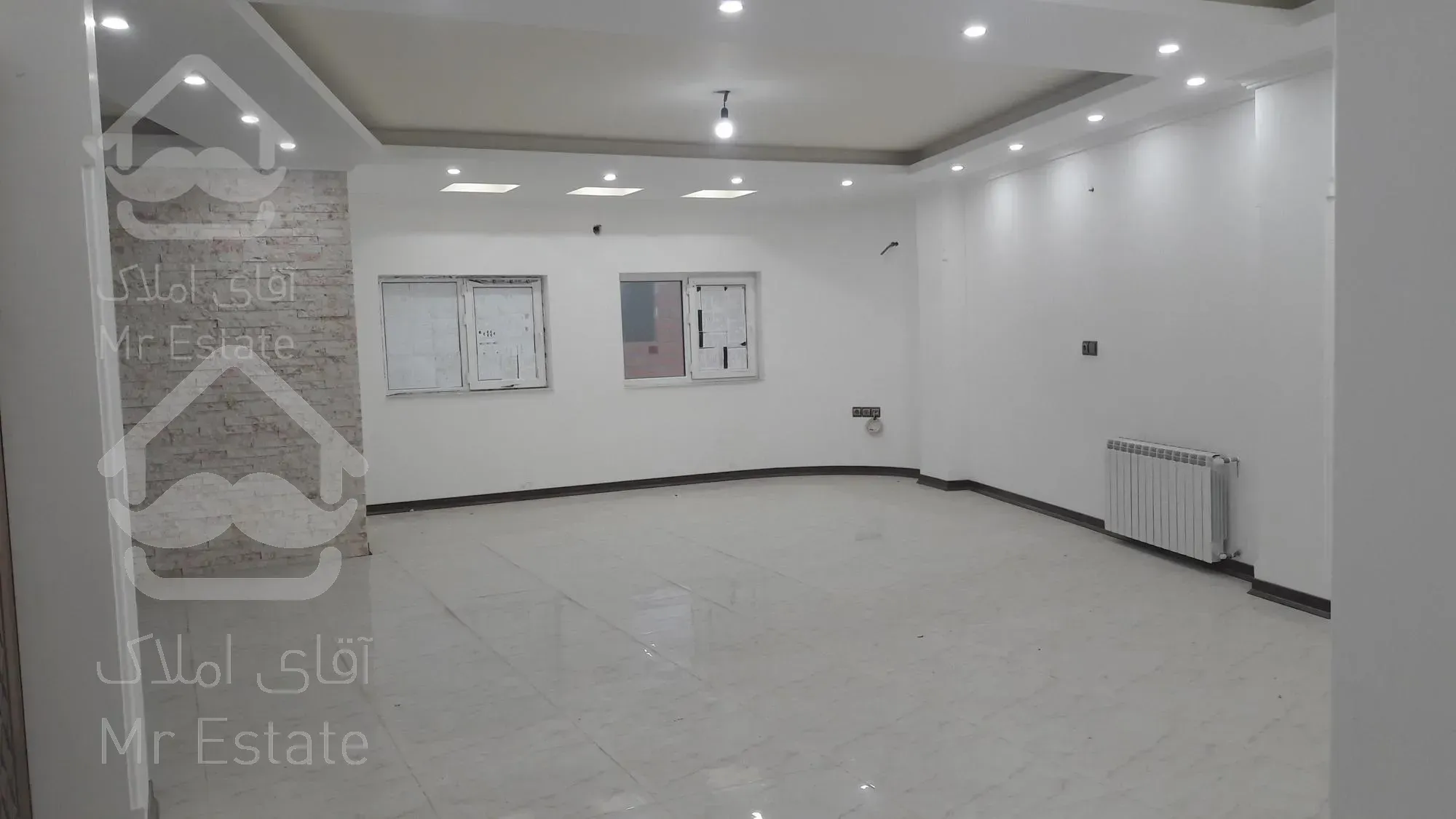 ۲ طبقه حیاط دار و خوش ساخت