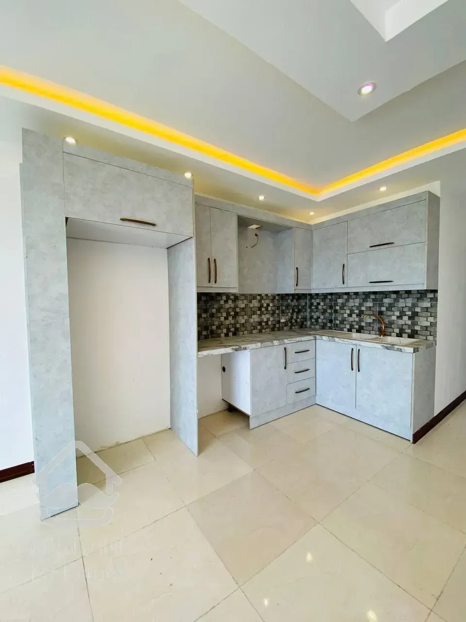 آپارتمان ۹۵ متری لوکس در تبریز