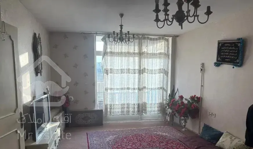 نزدیک‌مترو‌صیاد/۸۰متر/۲خ با پارکینگ،انباری،بالکن