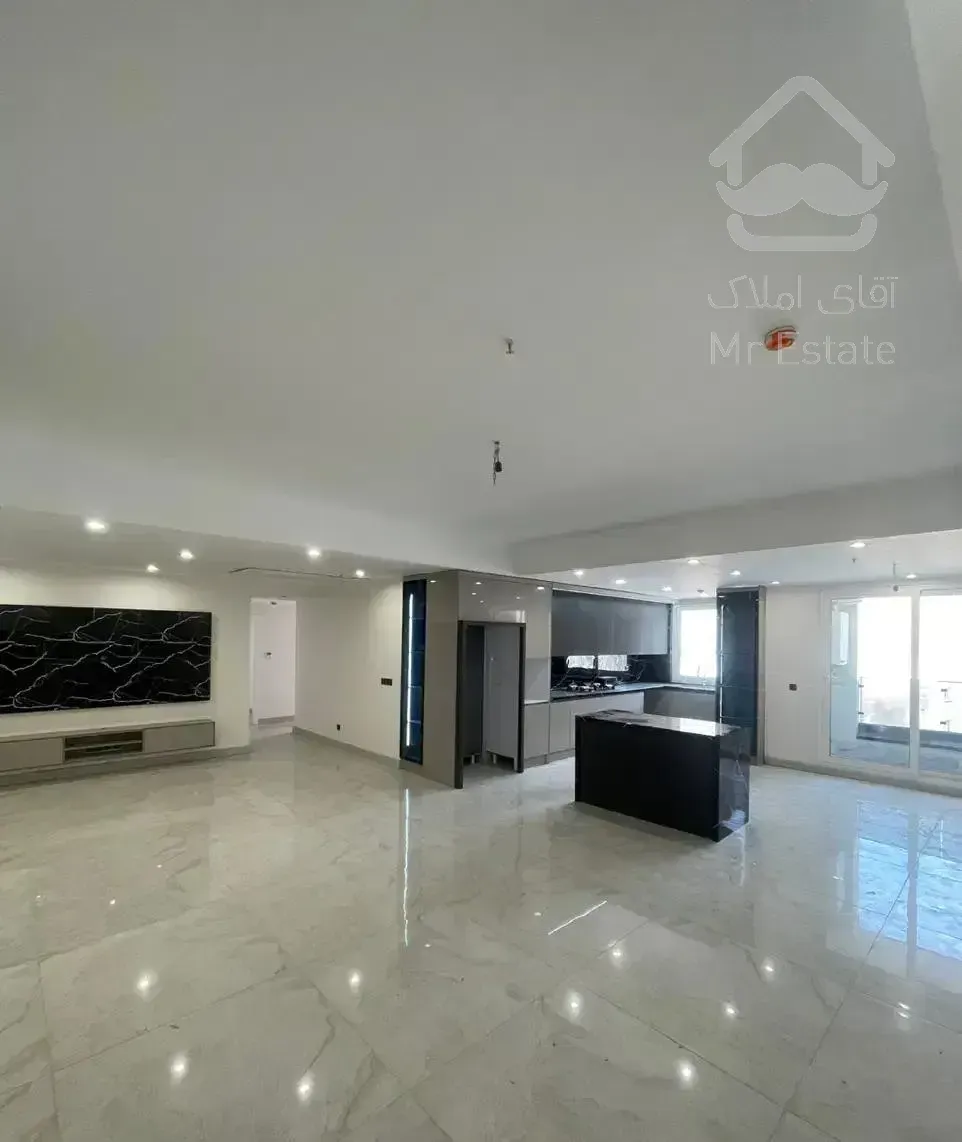 اپارتمان۱۵۰ متری/رهن کامل/شهرک راه اهن/نارنجستان ۳