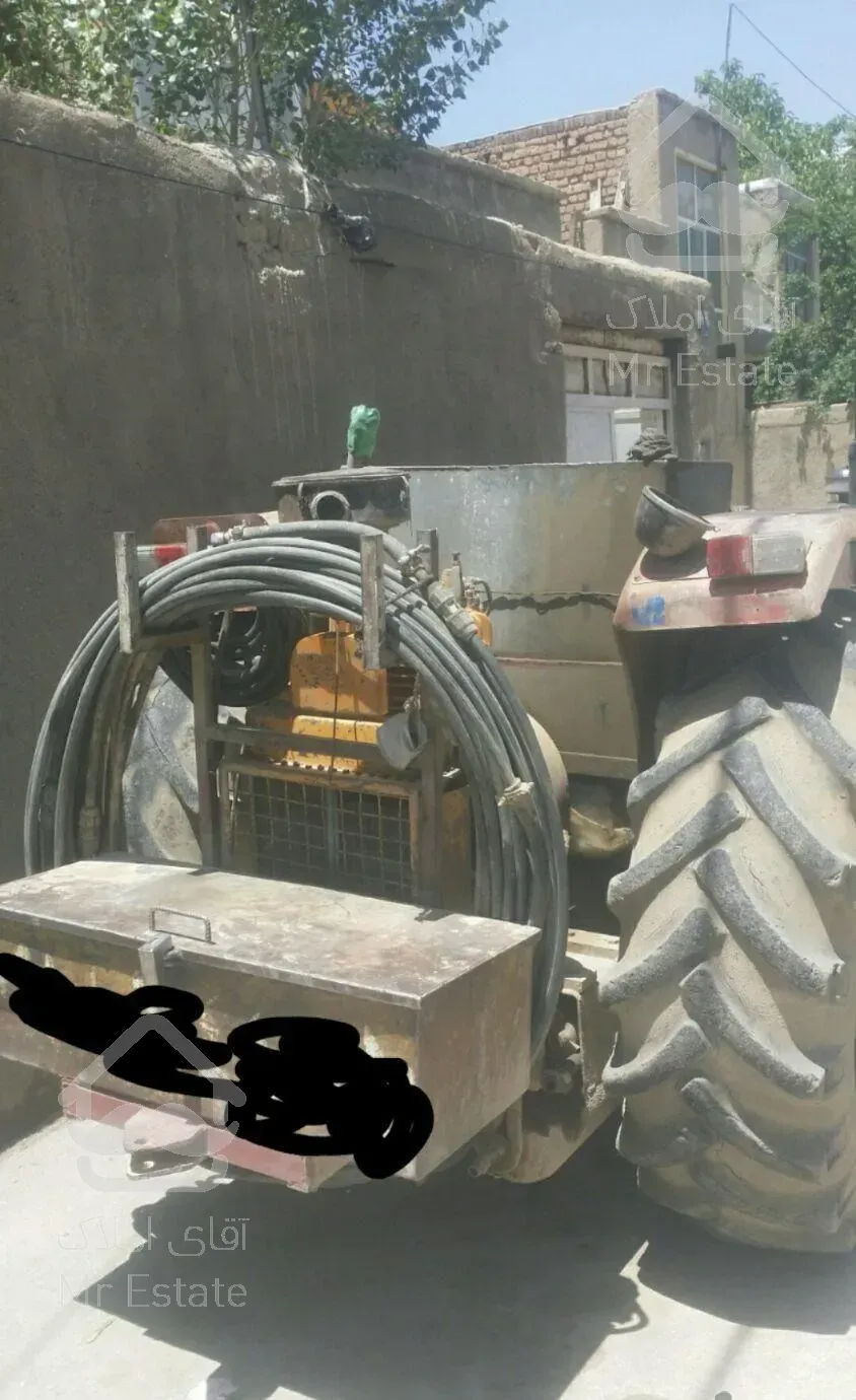 تخریب بتن با کمپرسور تراکتور