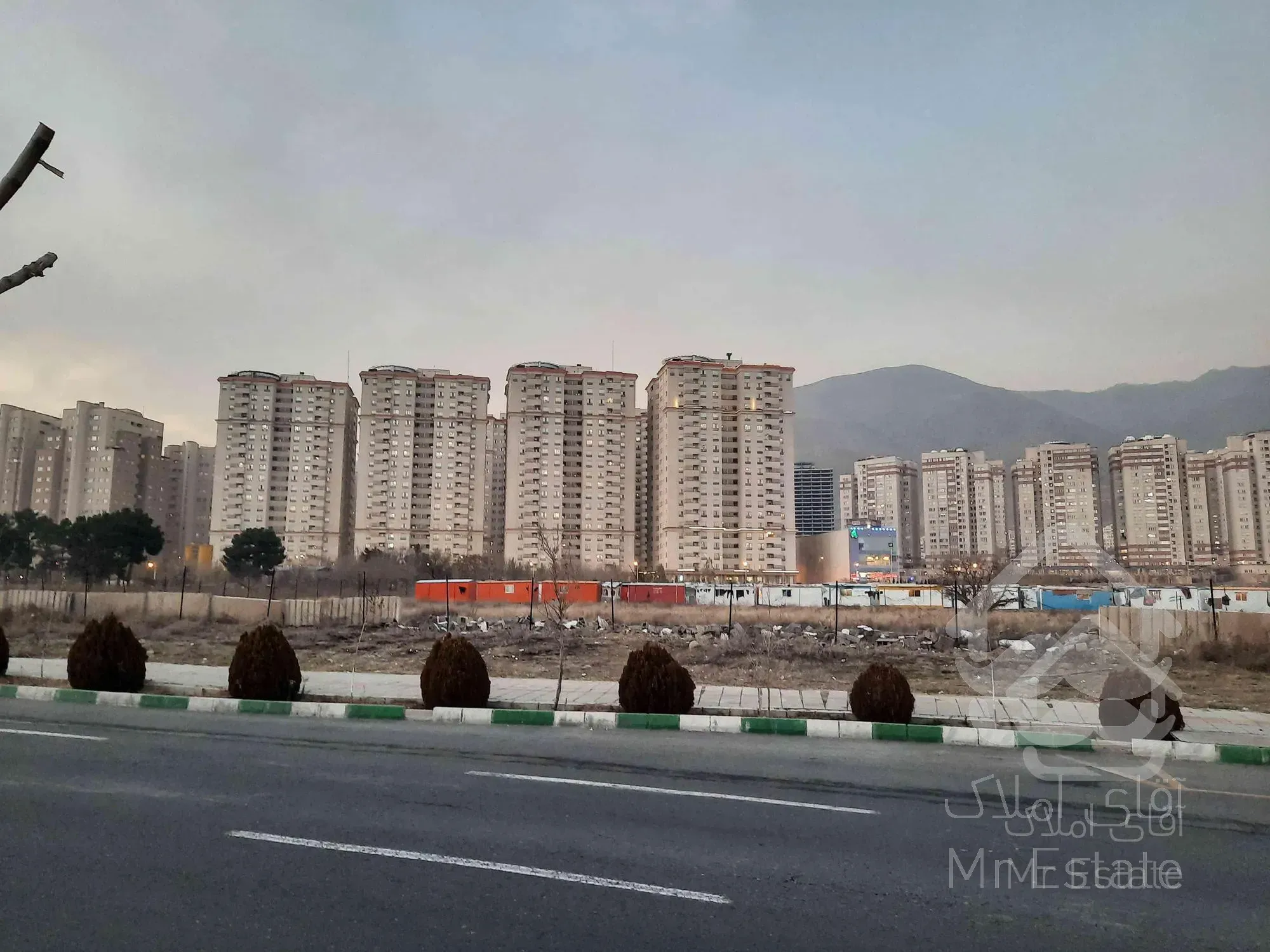 واحد ۶۰ متری چیتگر