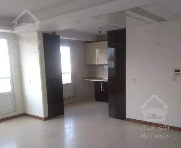 طبقه آخر-۹۰متری دو خواب-ویو دریاچه