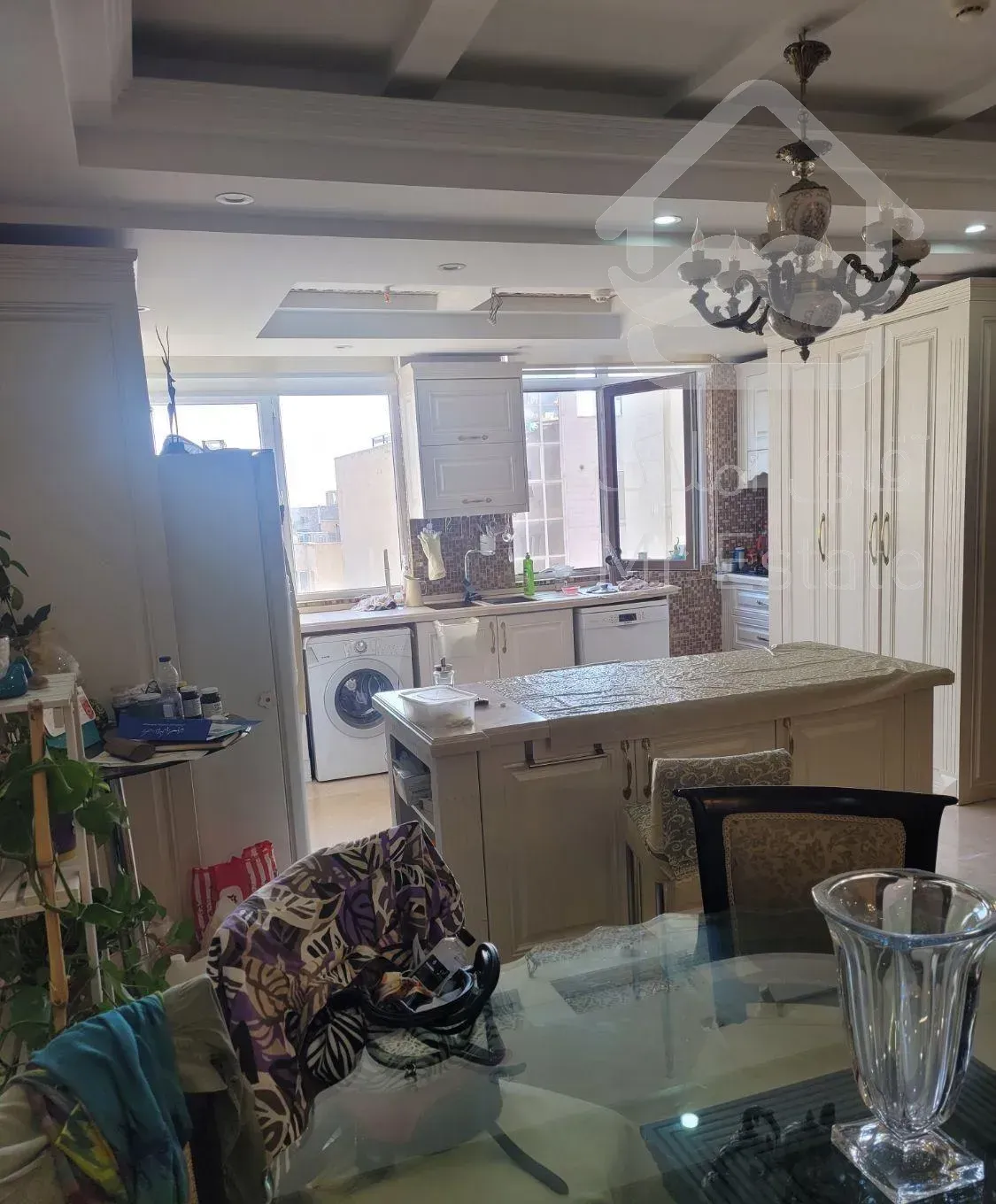 فروش آپارتمان ۱۳۱ متری ۲ خوابه در جانبازان