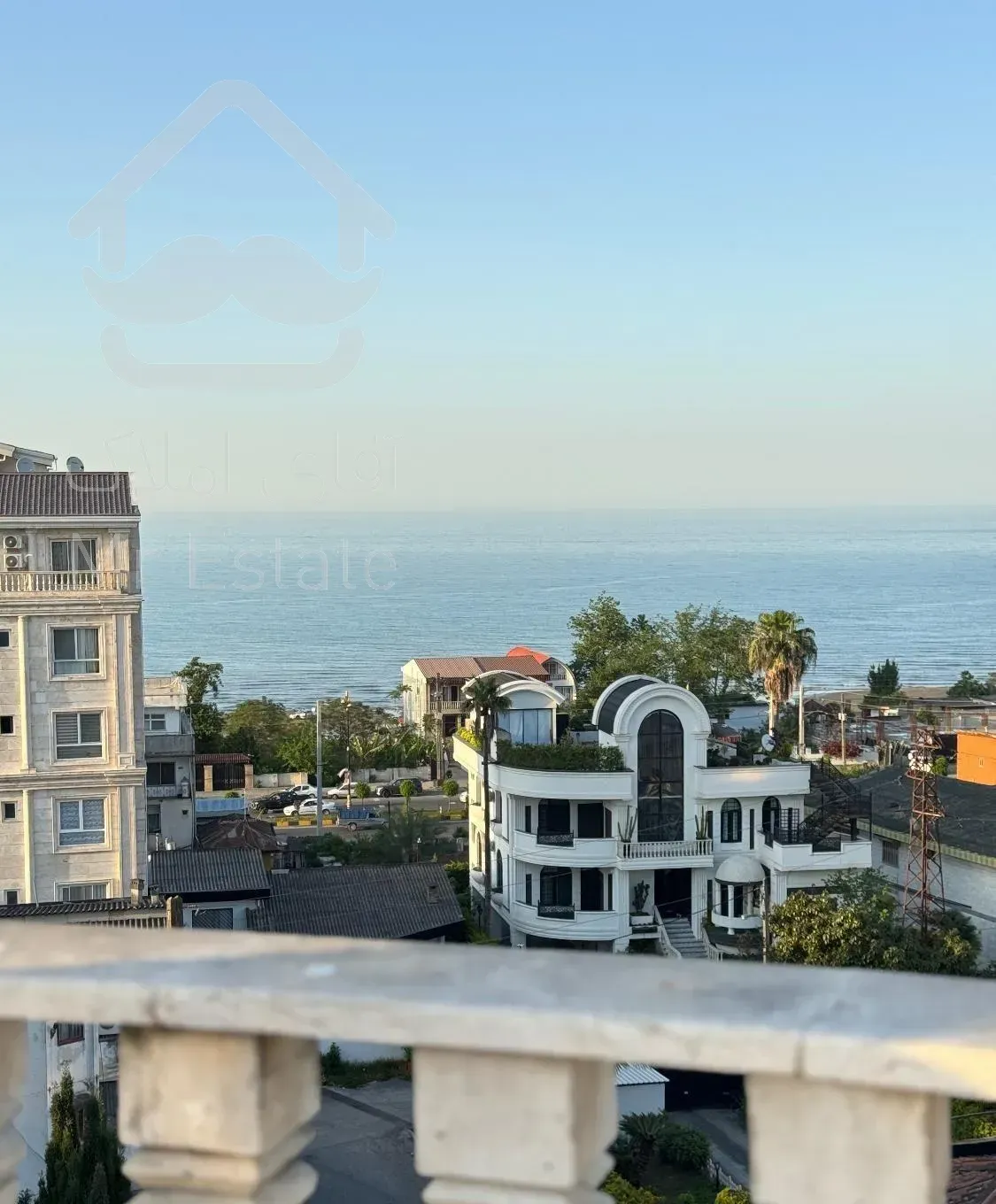 آپارتمان۱۸۰متری*ویودریاوجنگل/۳خواب/روفگاردن/سنددار