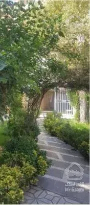 اپارتمان 105 متری * ورودی چهارباندی* جنب پارک