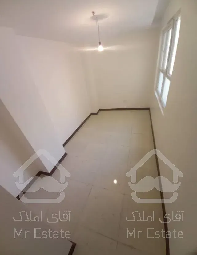 ۸۰متر دوخواب نوساز کم واحد اشرفی اصفهانی