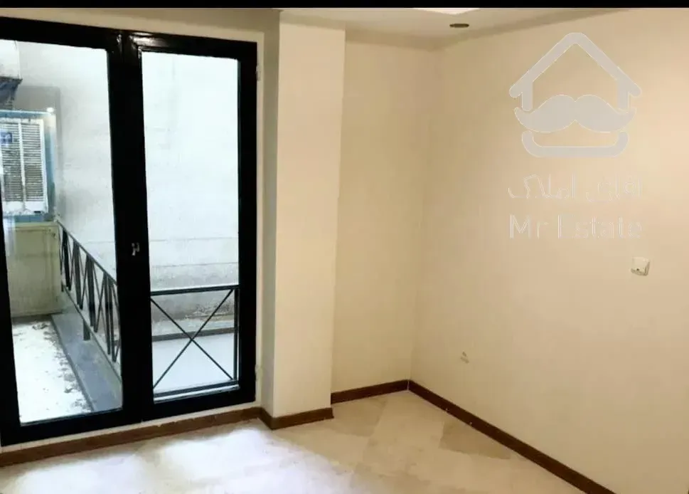 جماران ۱۳۰ متر ۳ خوابه ( آفتابگیر )