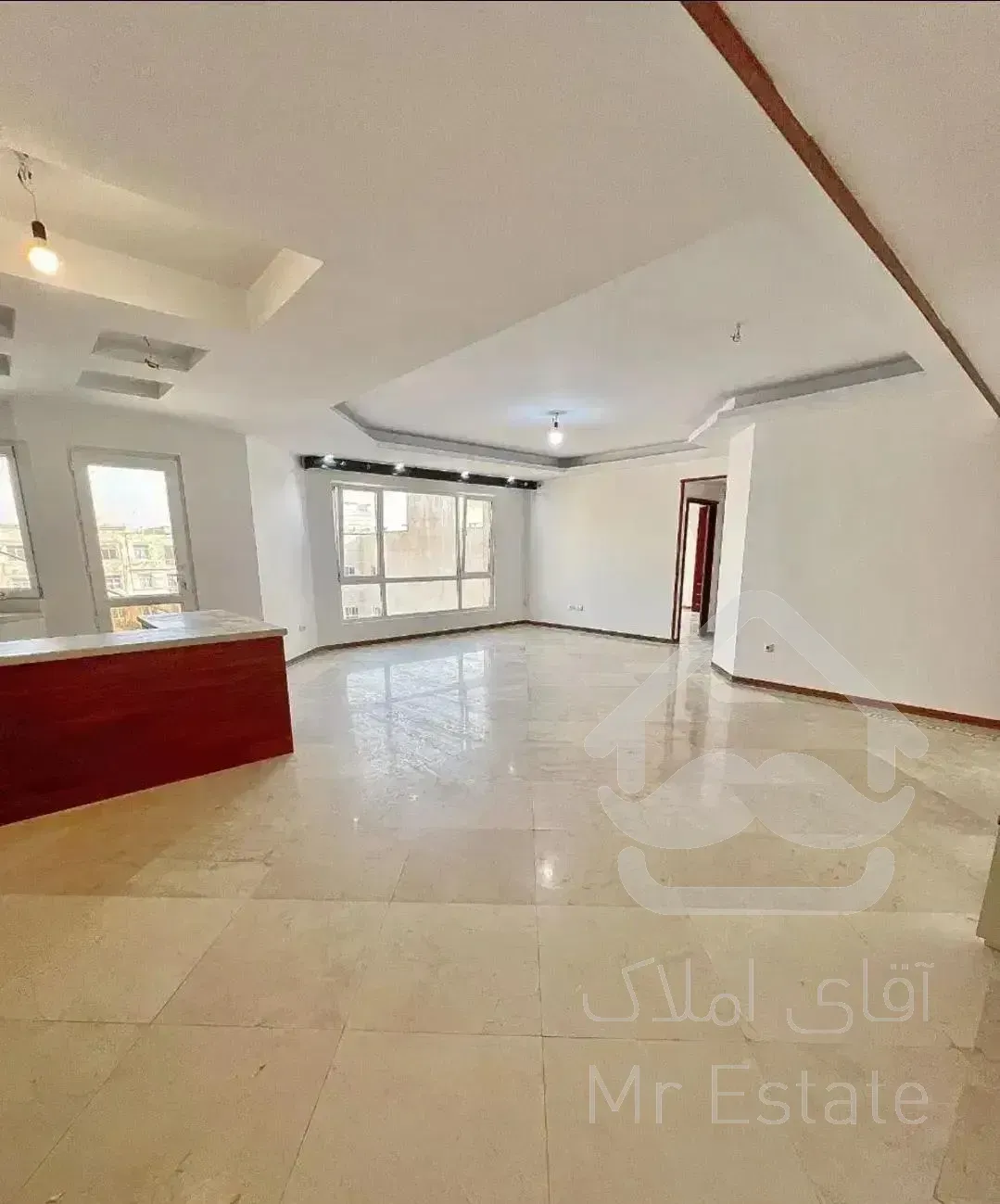 ریحانی ۹۰ متر/ فول / ۲ پارکینگ