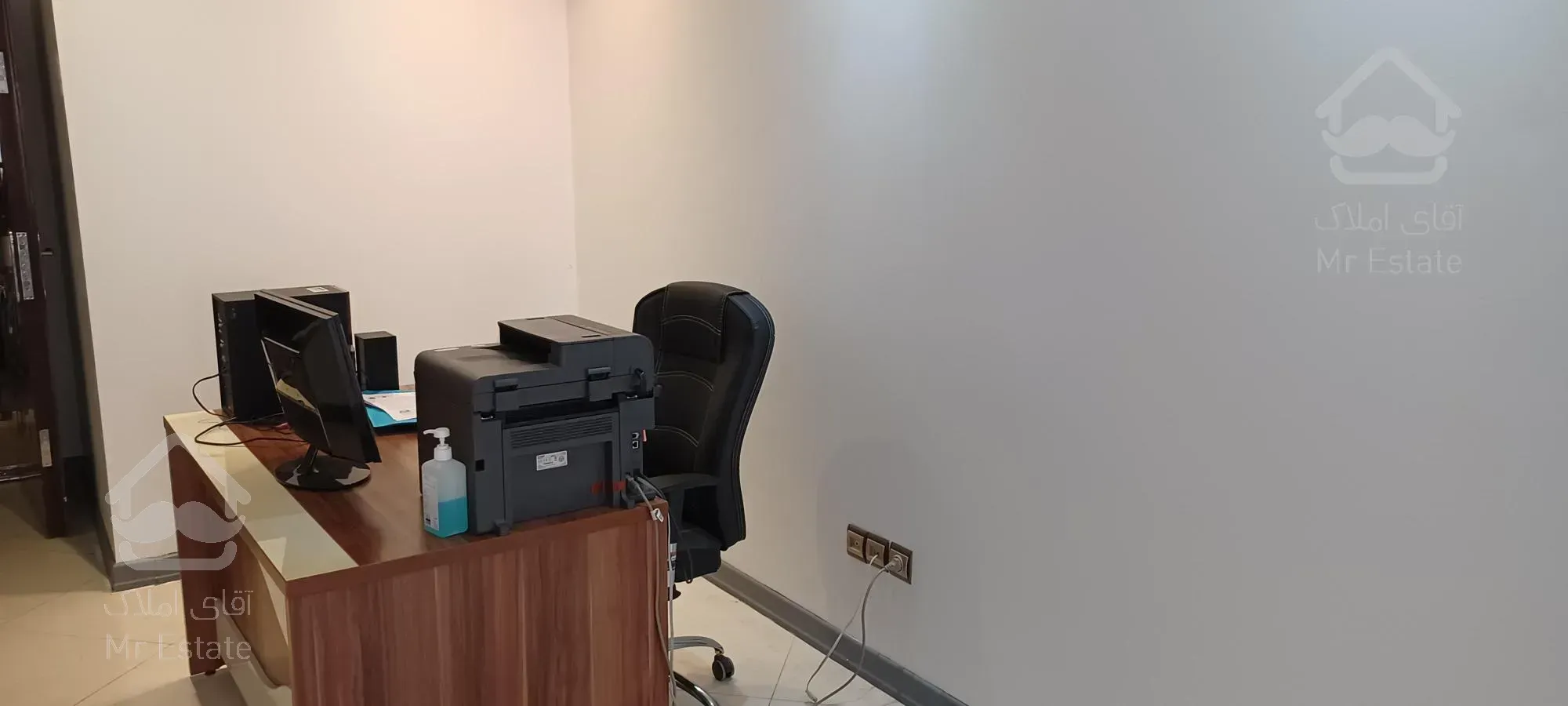 اجاره موقعیت اداری دربستی صادقیه