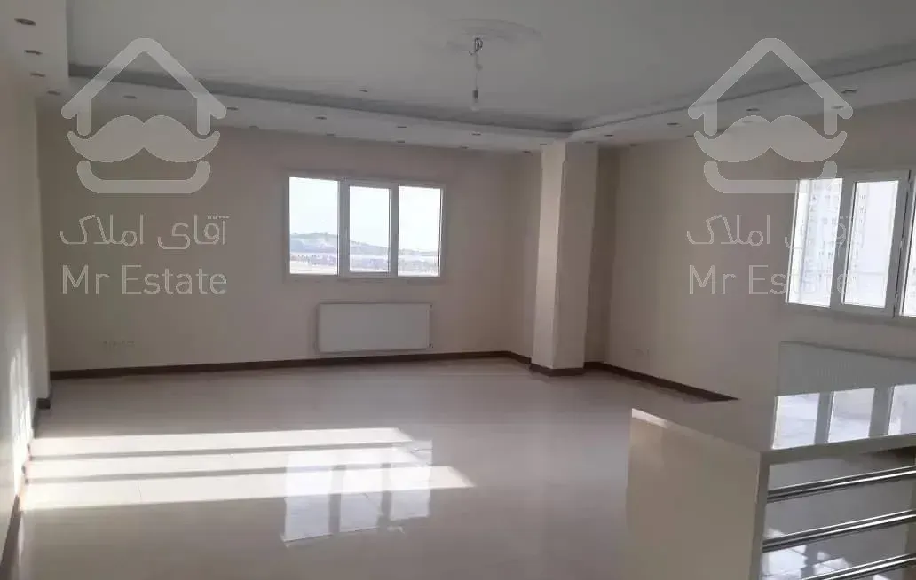 ۱۳۳متر شهرک راه آهن ،دریاچه، چیتگر،کوهک منطقه۲۲