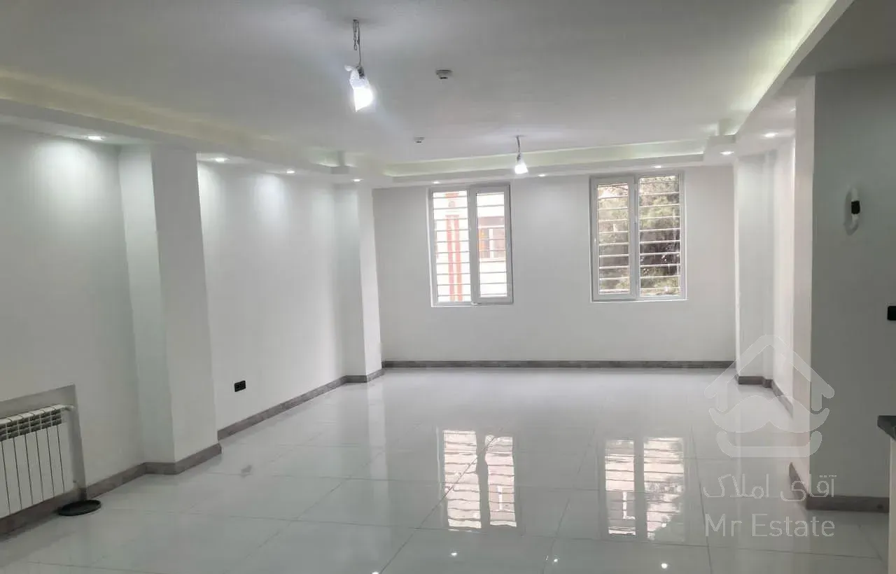 76متر فول امکانات رو به افتاب