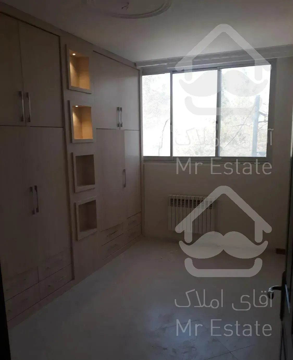 اپارتمان ۱۰۰متری ۲خوابه (خ گلستان)