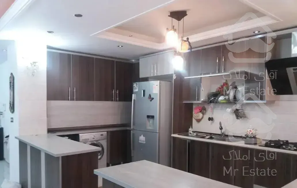 127متری طبقه دوم شهرک صدف