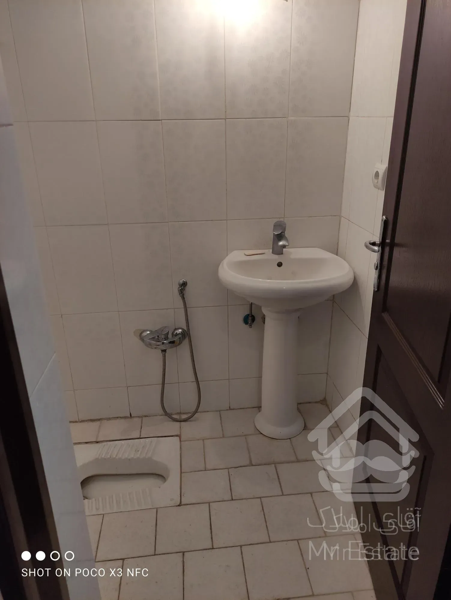 آپارتمان فروشی پرند دوخواب فاز پنج