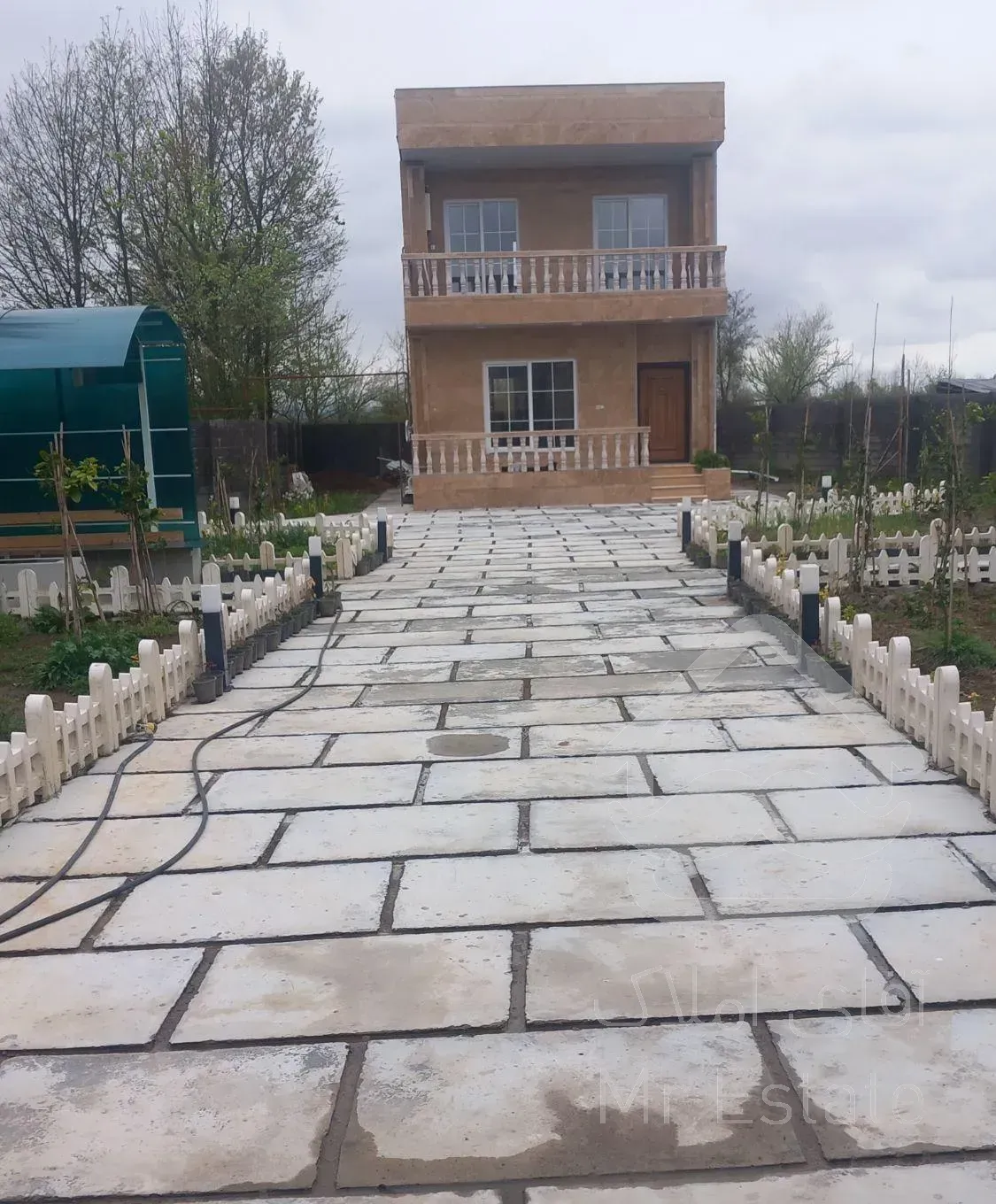 ویلای نوساز 115متر .گیلان .لاهیجان. محله گلرودبار