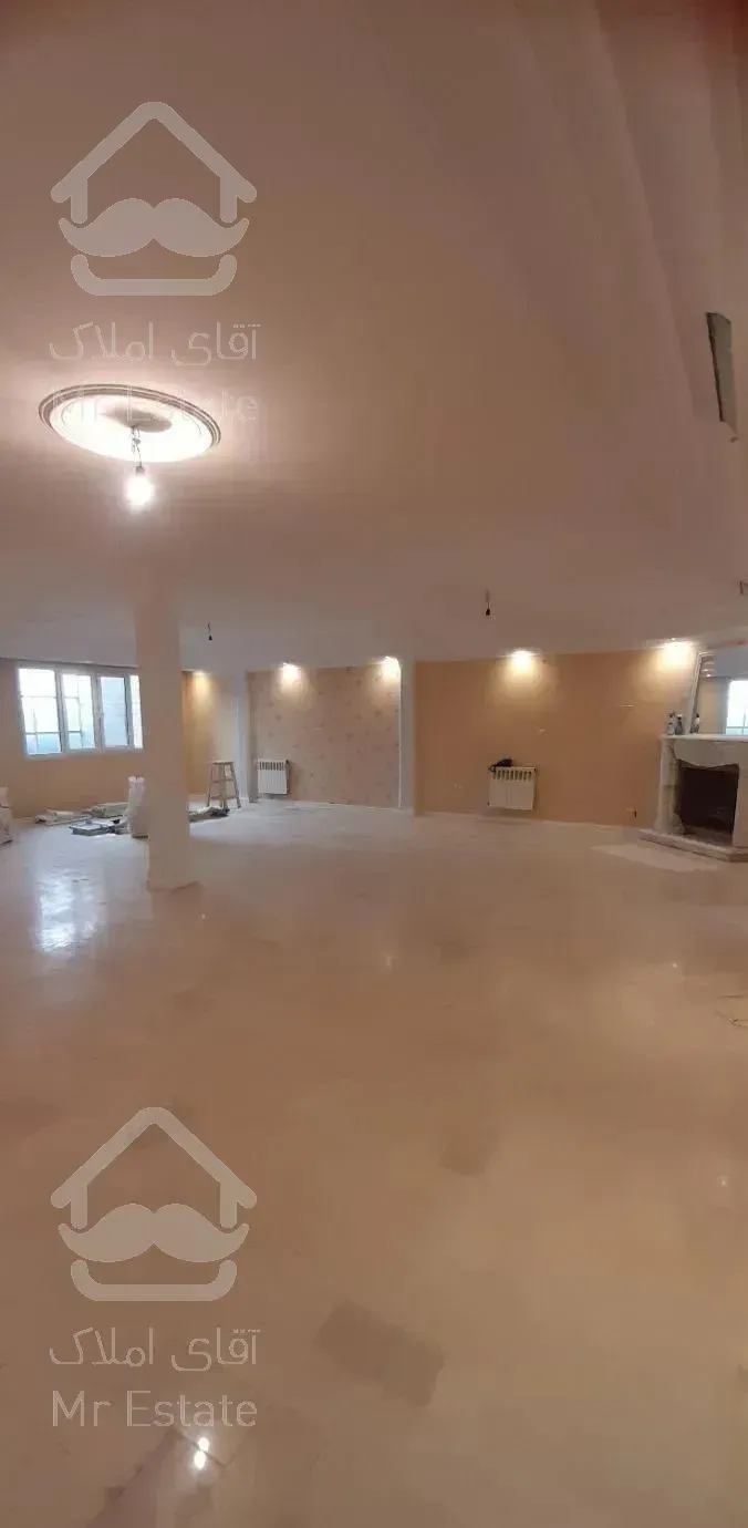 ۲۱۵ متر / ۳خواب / فول امکانات      (  تکواحدی  )