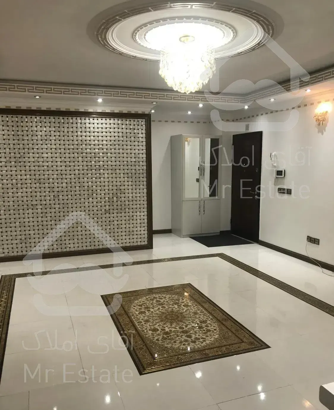 ۸۹ متر فول امکانات در تهران ویلا