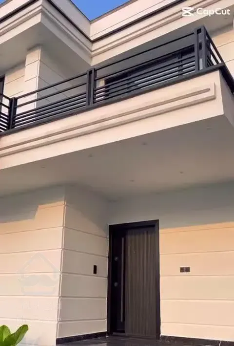 ویلا مدرن ۲۹۰ متری درجه یک جاده نعمت اباد