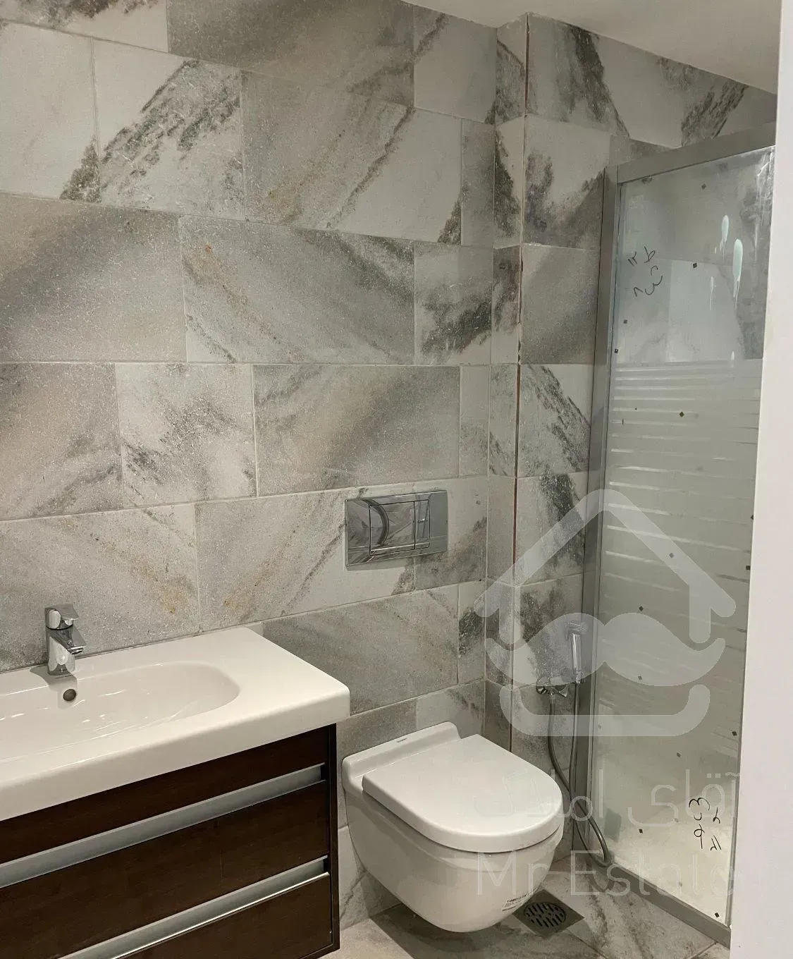 فروش آپارتمان ۸۰ متری ۱ خوابه پرشین ساحلی