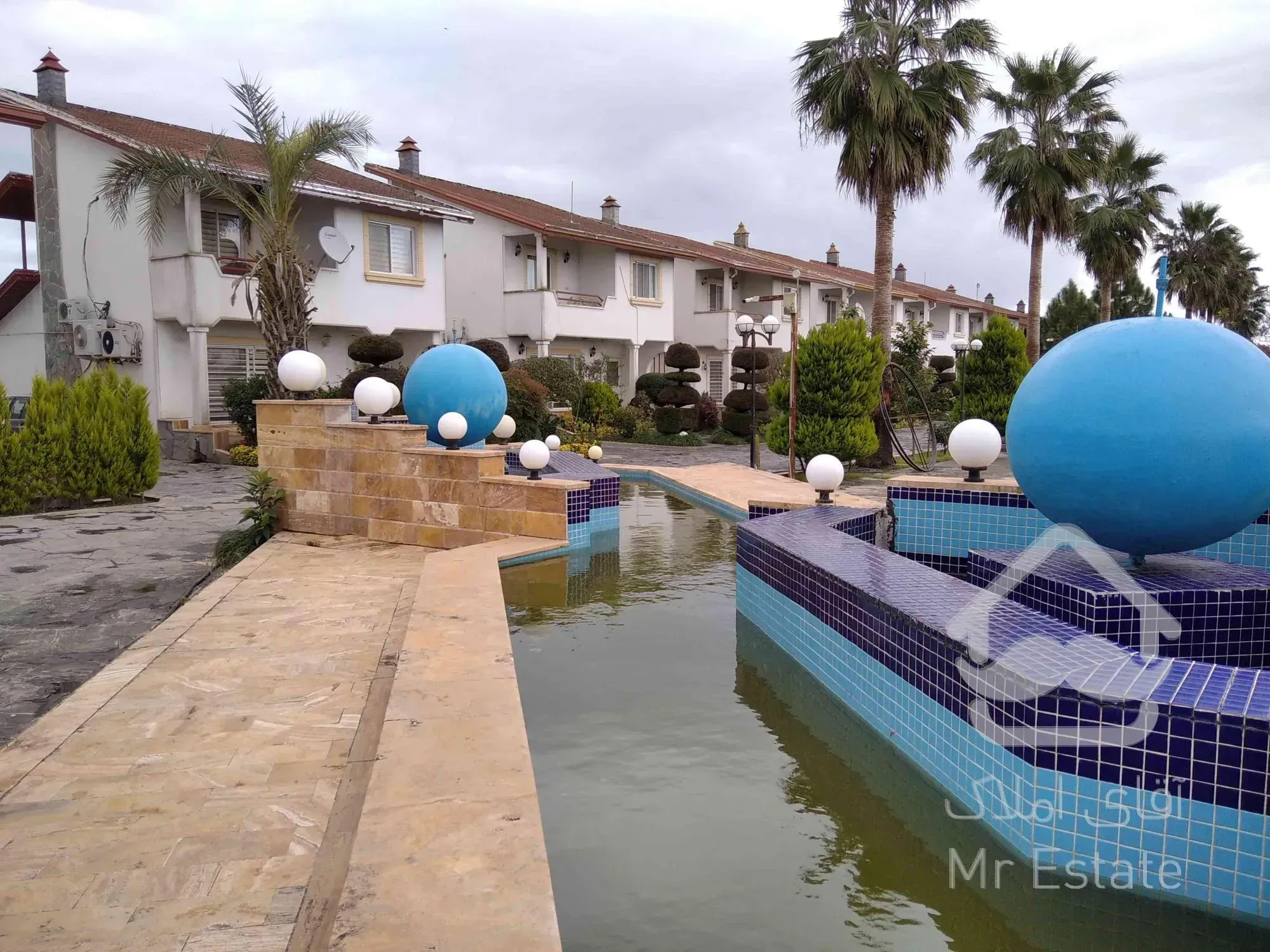 خرید ویلا شهرکی با مشاعات