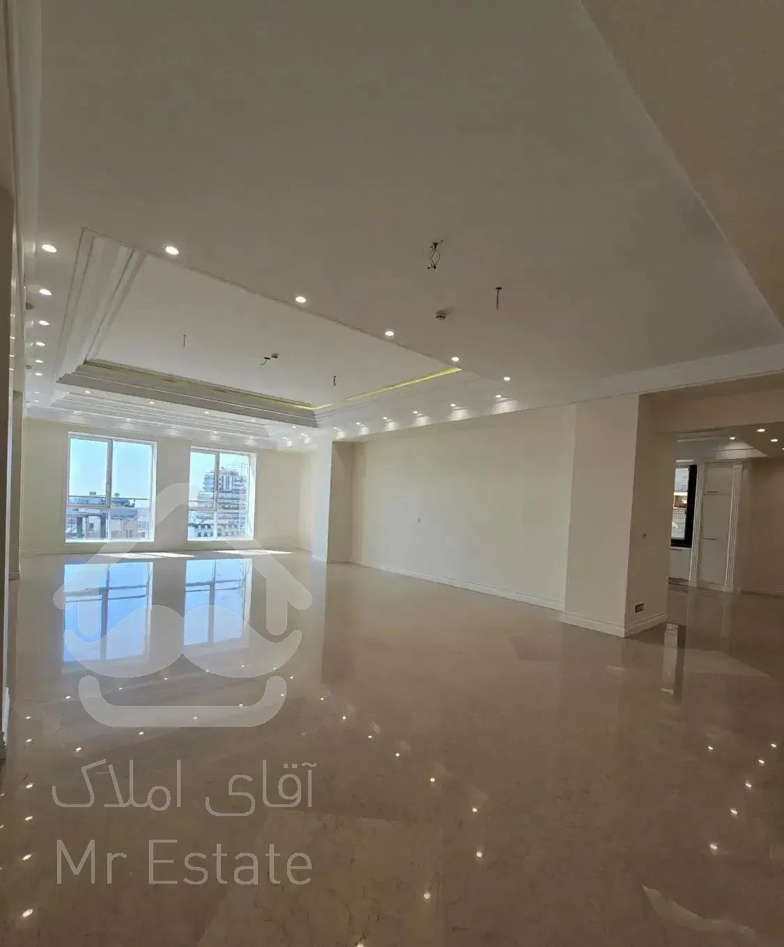 ۲۸۰ متری کامرانیه / تک واحدی ۴ خواب