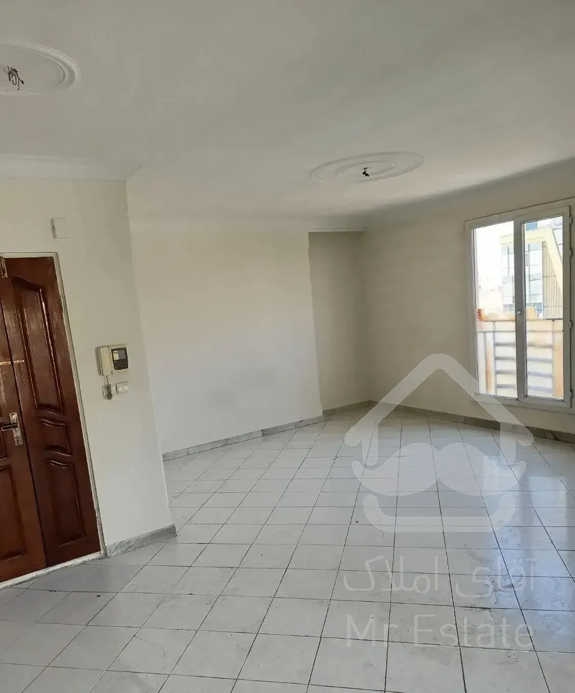 64 متر / صادقیه فردوس شرق / فول امکانات / تخلیه