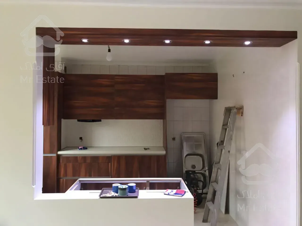 آپارتمان ۱۳۰ متری سعادت آباد