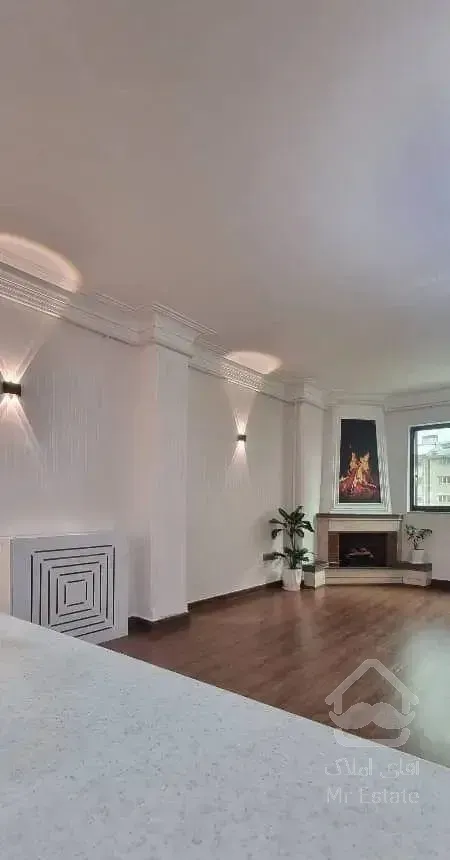 گلسار ، 102 متری ،تاپ لوکشین بلوار گیلان..