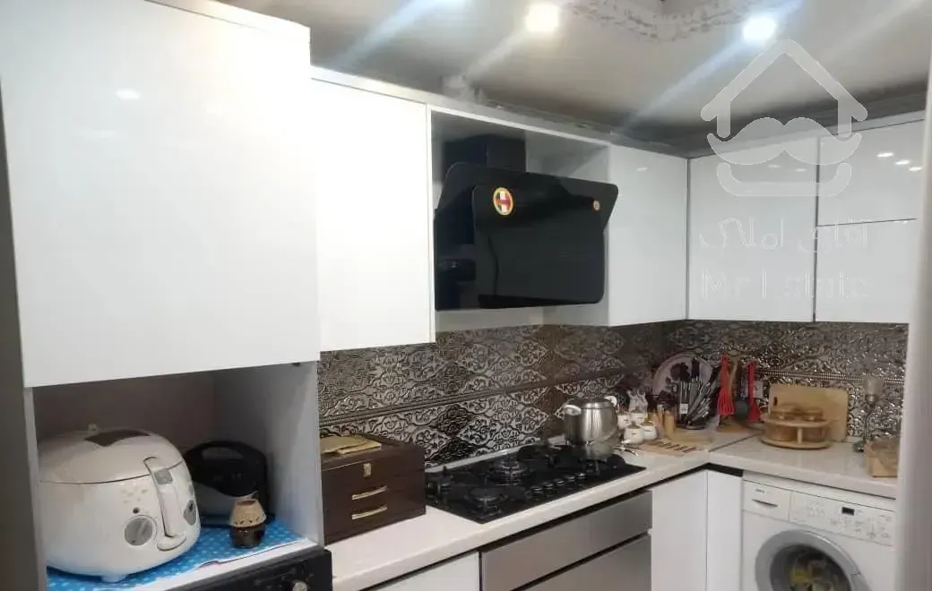 ۱۰۳متر آپارتمان و ۵۳ متر استخر لواسان بزرگ