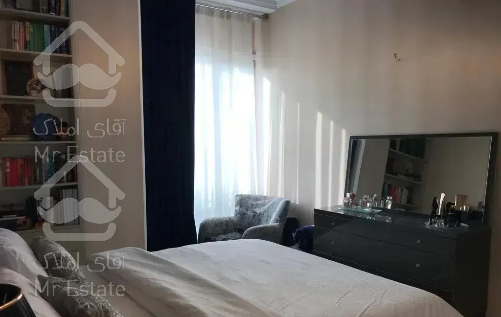 60 متر/شهرک نفت/ رو به آفتاب/ شخصی