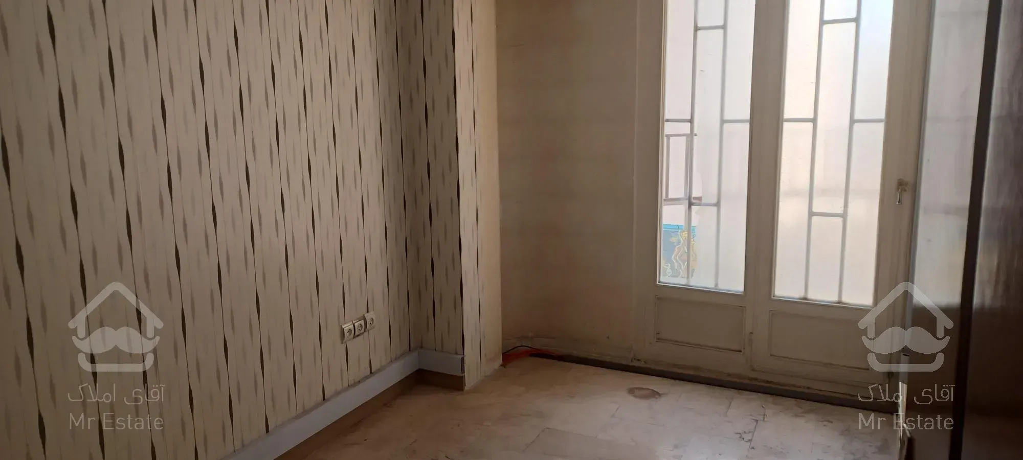 اجاره سند اداری دو اتاق موقعیت بر اصلی صادقیه