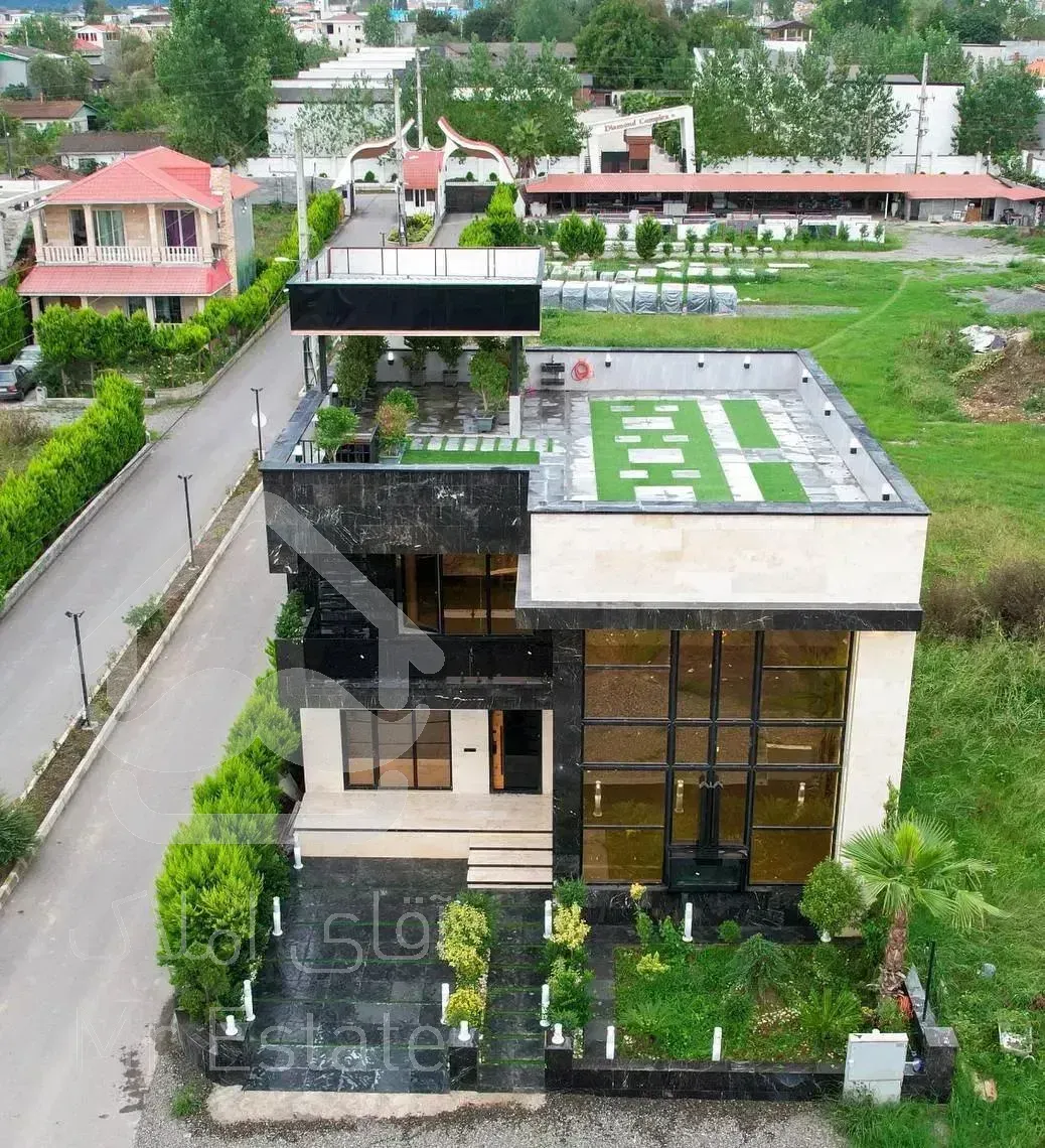 فروش ویلا دوبلکس هوشمند*370 متر* استخر،جکوزی،روف