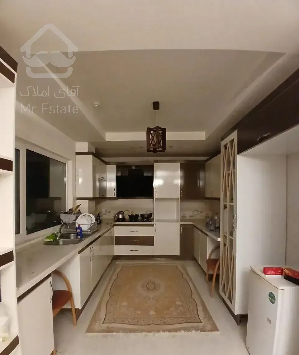 فروش واحد ۱۲۶ متر ۲ خواب مستر