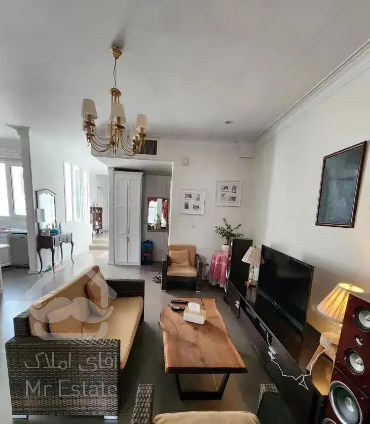 آپارتمان۲راهی قلهک240 متری تک واحدی ۲پارکینگ