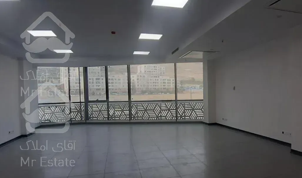 واحد ۸۵ متری مجتمع اداری مجاورت دریاچه چیتگر