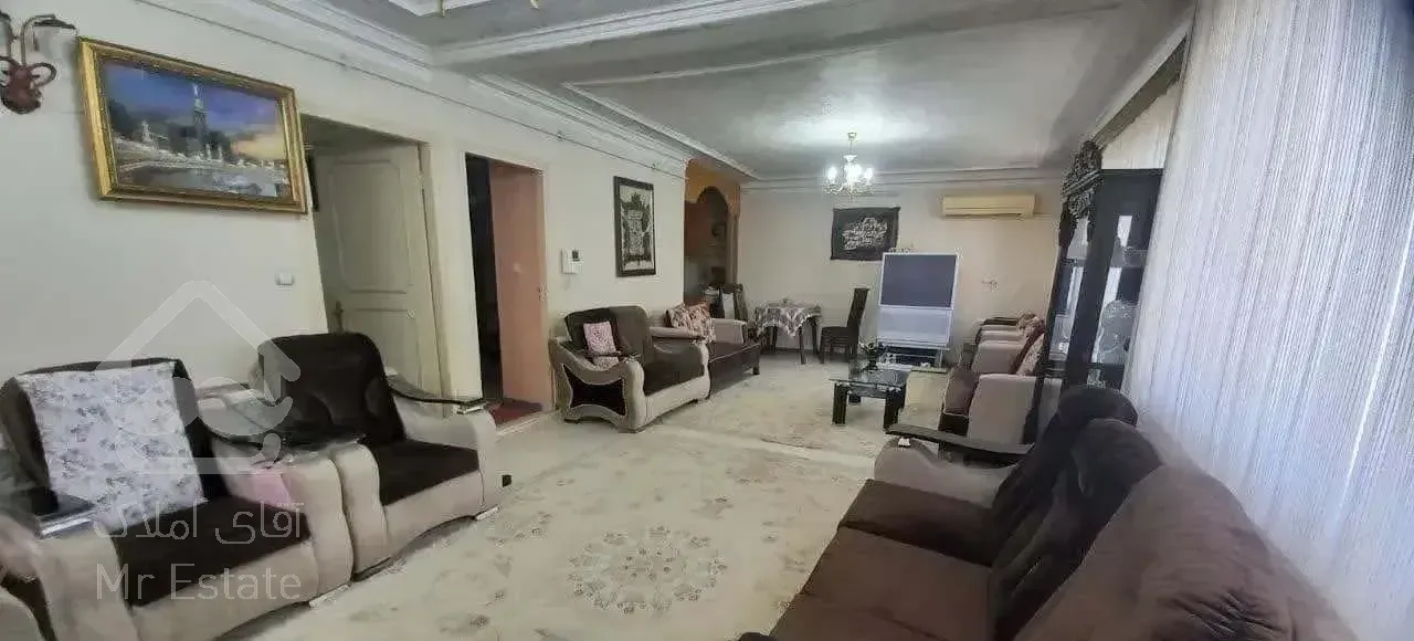 فروش یک واحد 100 متری در بهترین نقطه خ امام رضا