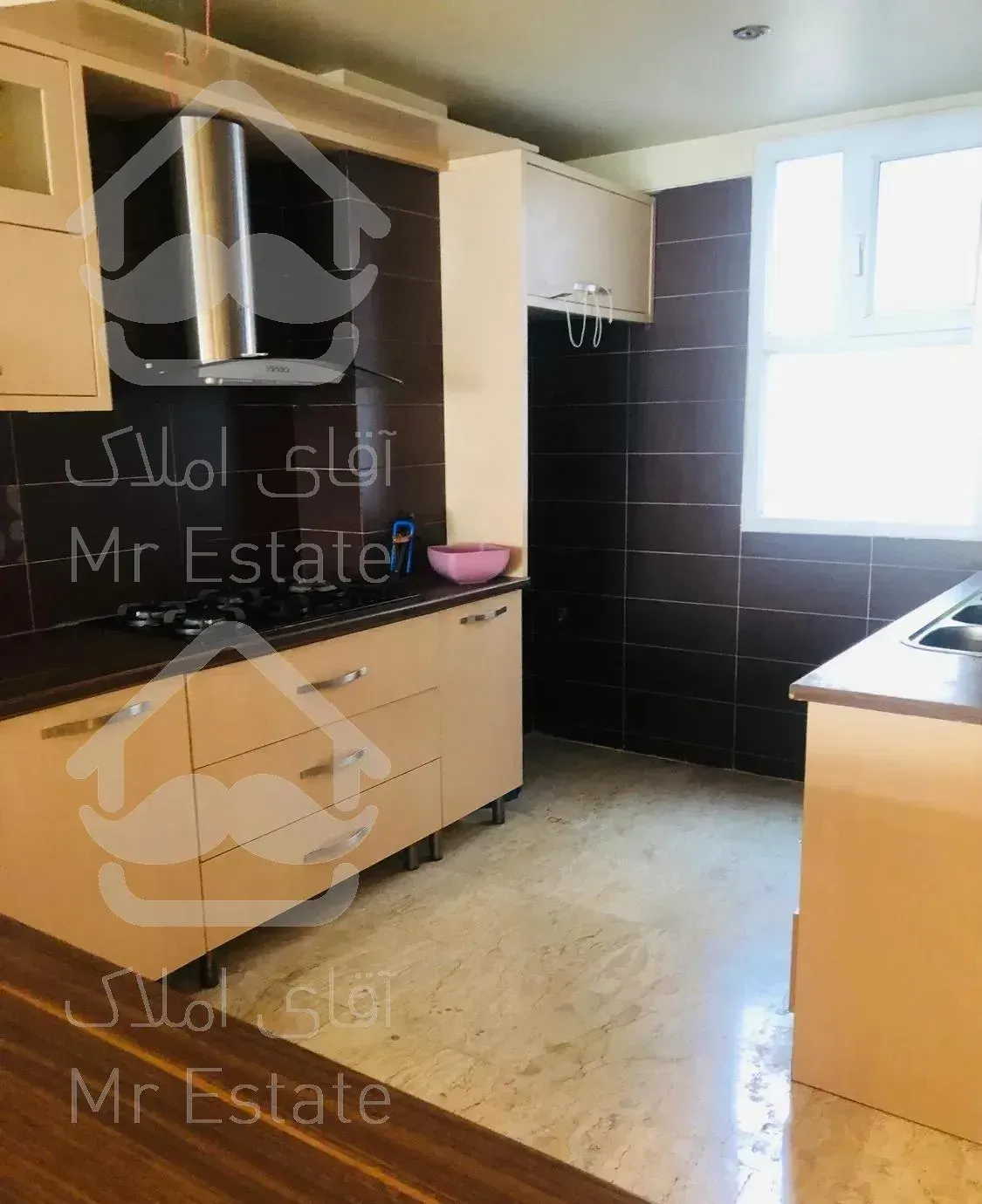 113متر ۲ خواب روبه جنوب خطی رو به آفتاب