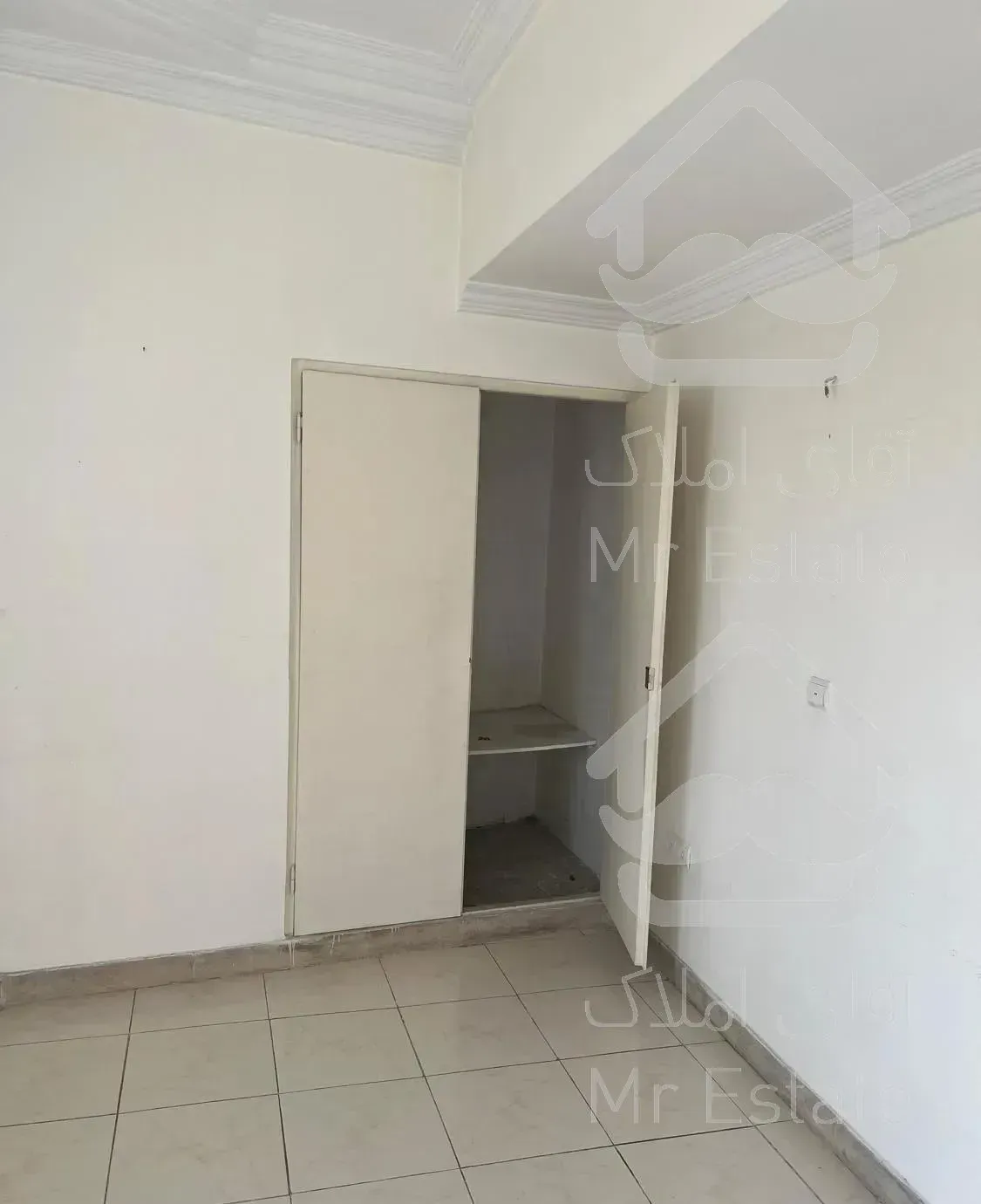 اپارتمان ۱۱۰متری ازگل گلشن شرقی