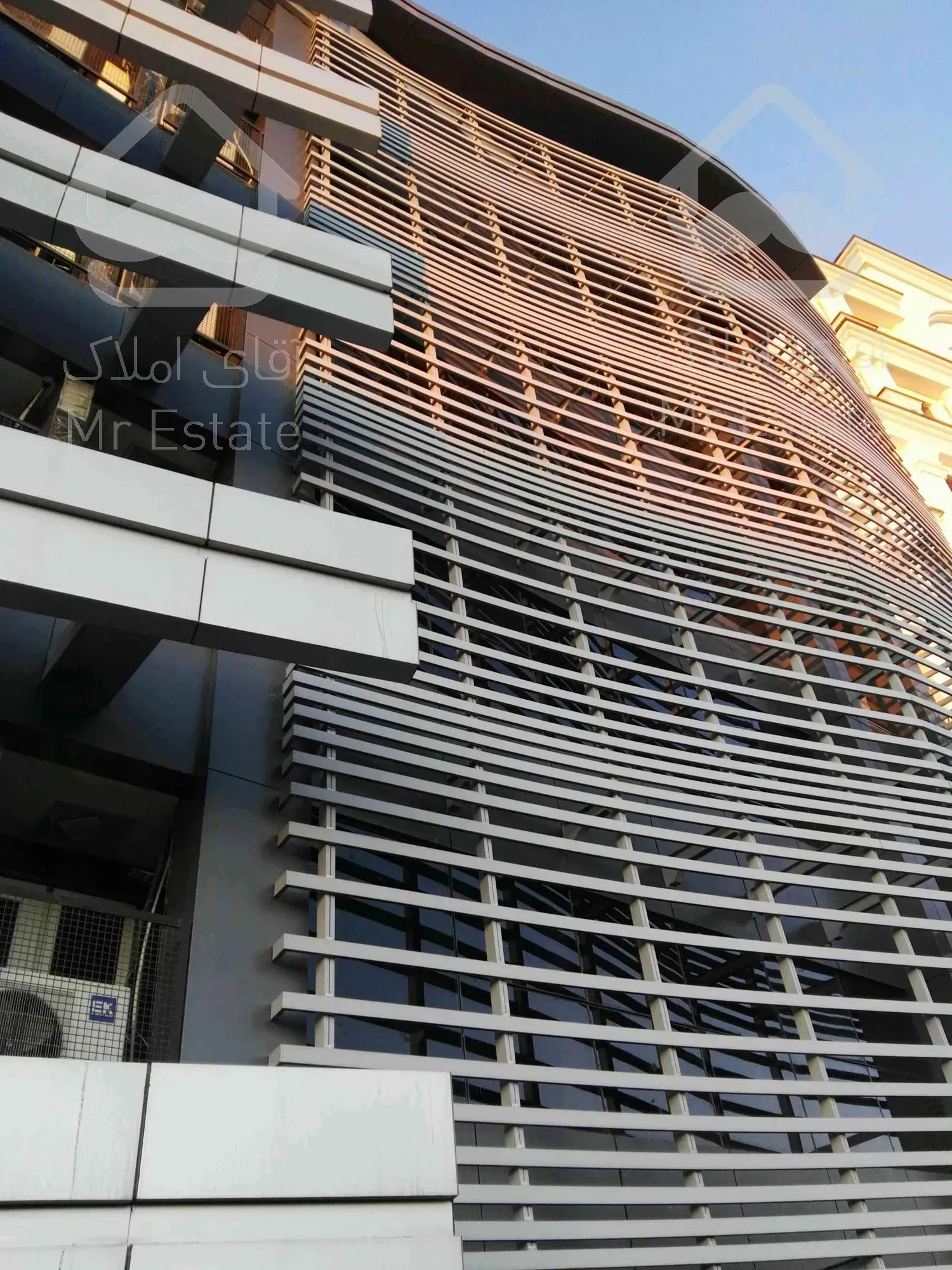 اجاره آپارتمان سند اداری لاکچری بر اصلی صادقیه