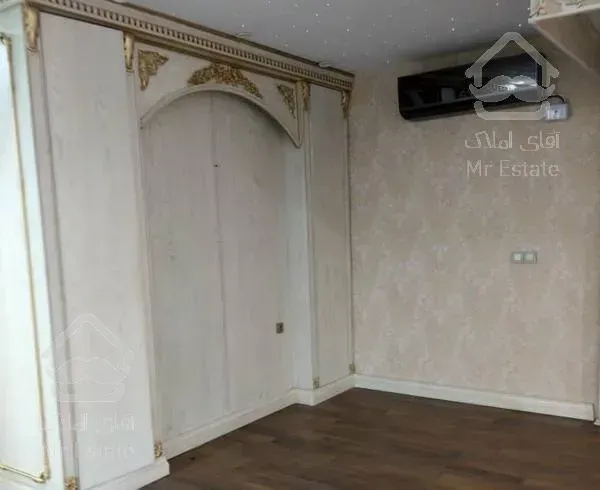 آپارتمان 225 متر باغ فردوس باطراحی هنرمند شاعر