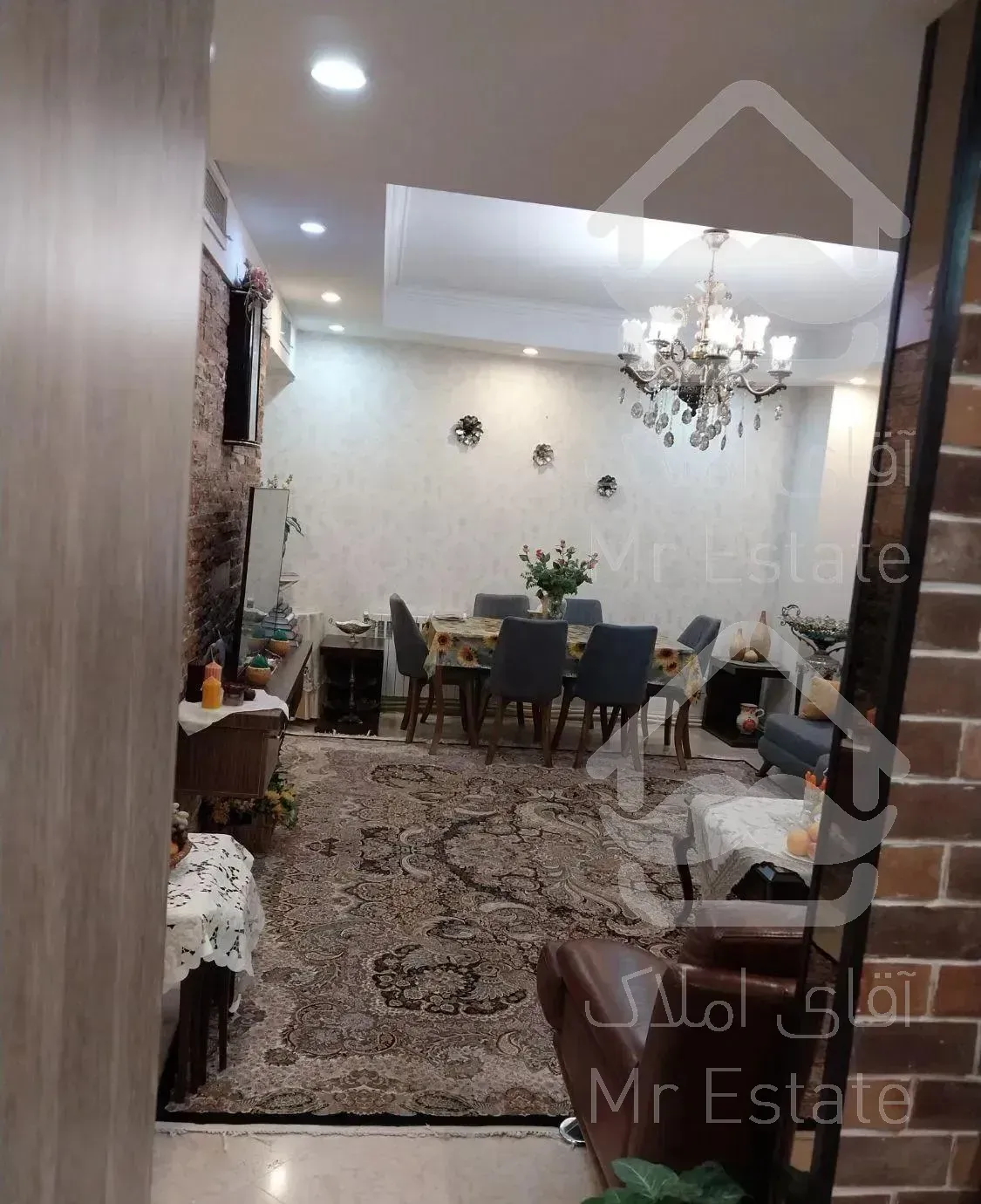 ۸۰ متر /دو خواب/جماران