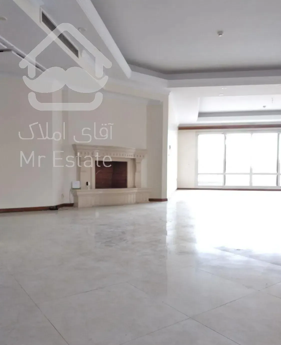 کامرانیه ۲۴۵متر / تراس قابل چیدمان ۳پارگینگ