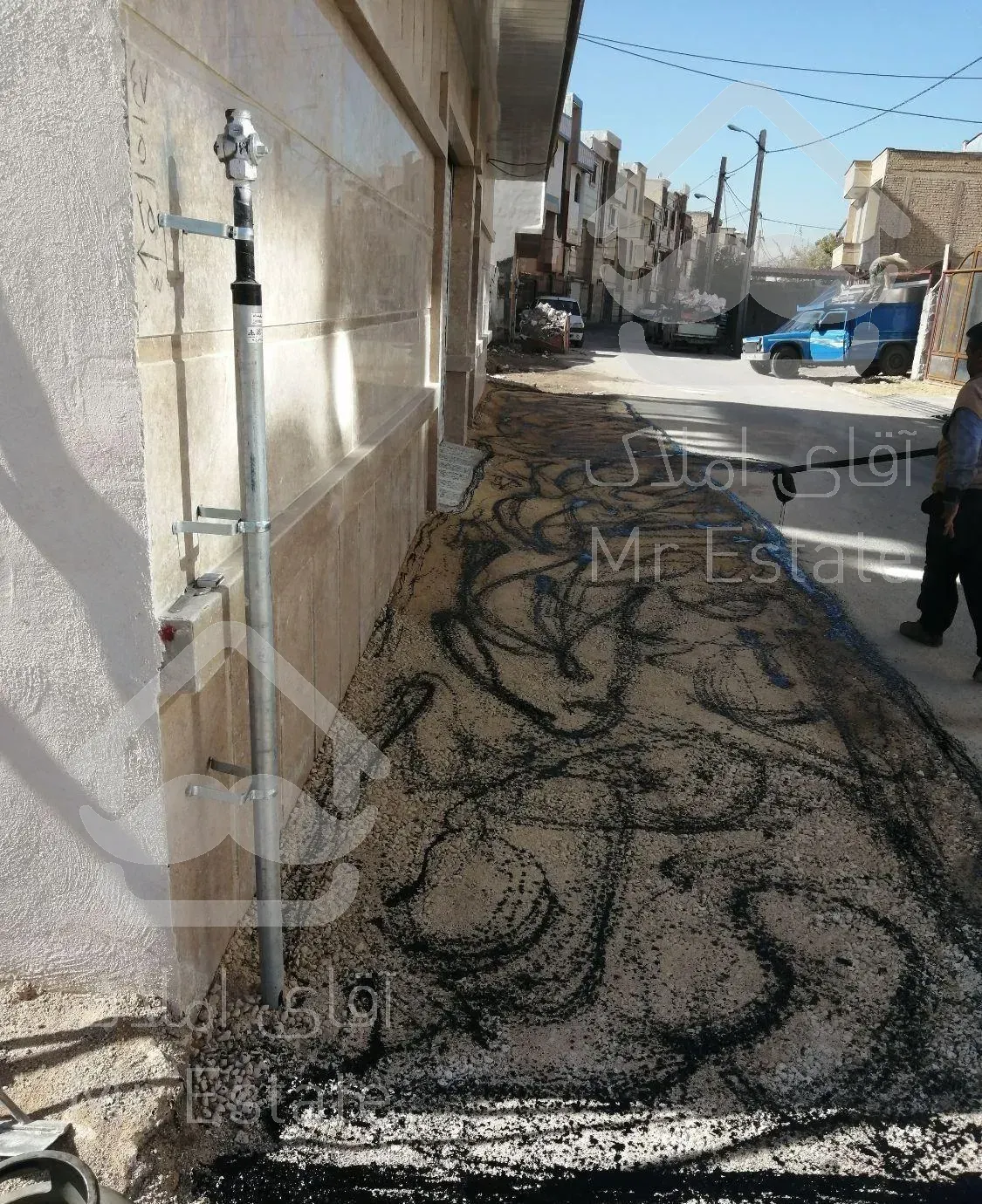 اجرای زیر سازی آسفالت محوطه عقب نشینی ساختمان