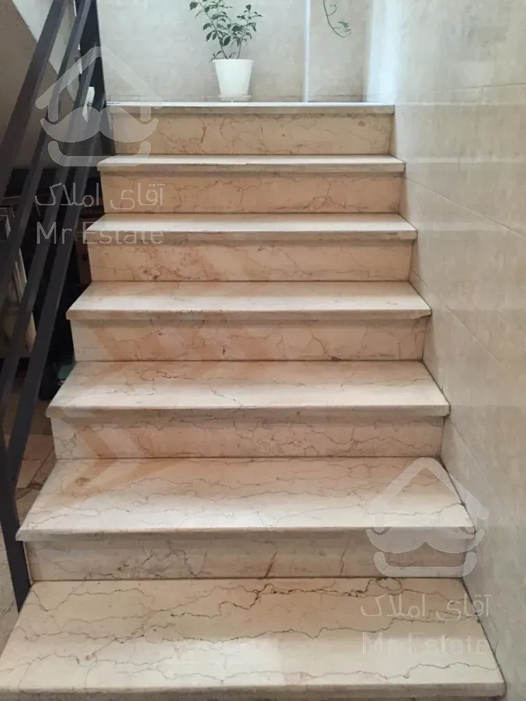 آپارتمان ۶۷ متری دو خواب امکانات عالی سال ساخت ۱۳۹۳