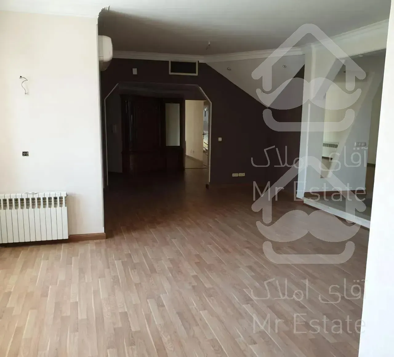 ۳۲۰ متر، ۵ خواب، ونک