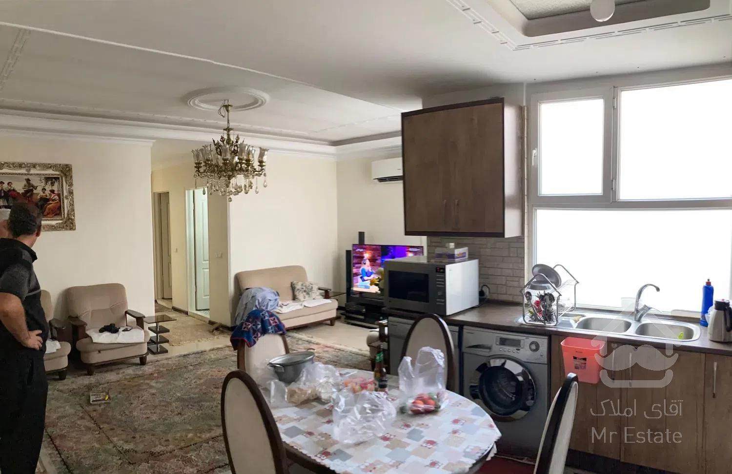 ۶۰متر/۲خواب/فردوس غرب/رو به افتاب