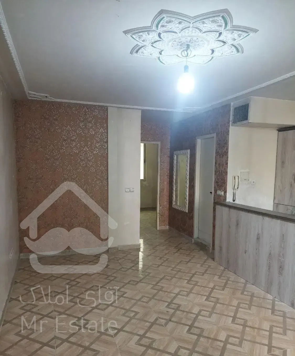 آپارتمان رهن کامل در خ تفرشی با پارکینگ